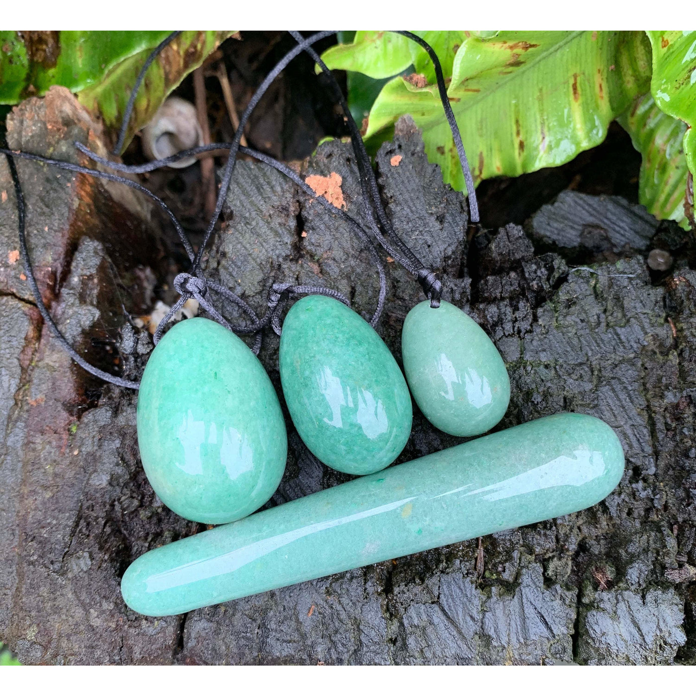 Green Aventurine Yoni Egg Set and Yoni Wand