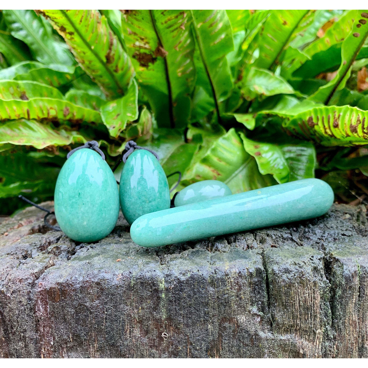 Green Aventurine Yoni Egg Set and Yoni Wand